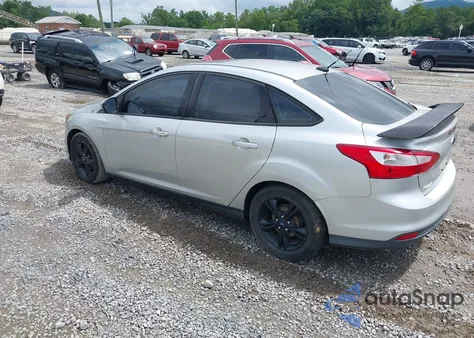 2014 Ford Focus Se z USA, uszkodzony, nr VIN 1FADP3F29EL309212